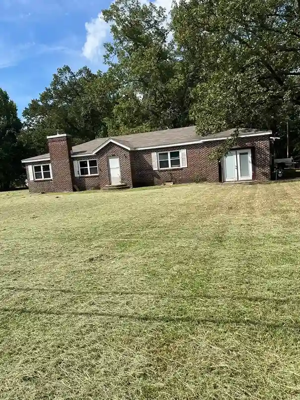 Yard maintenance completed by vendor 4 through GreenPal platform in Sunnyvale CA